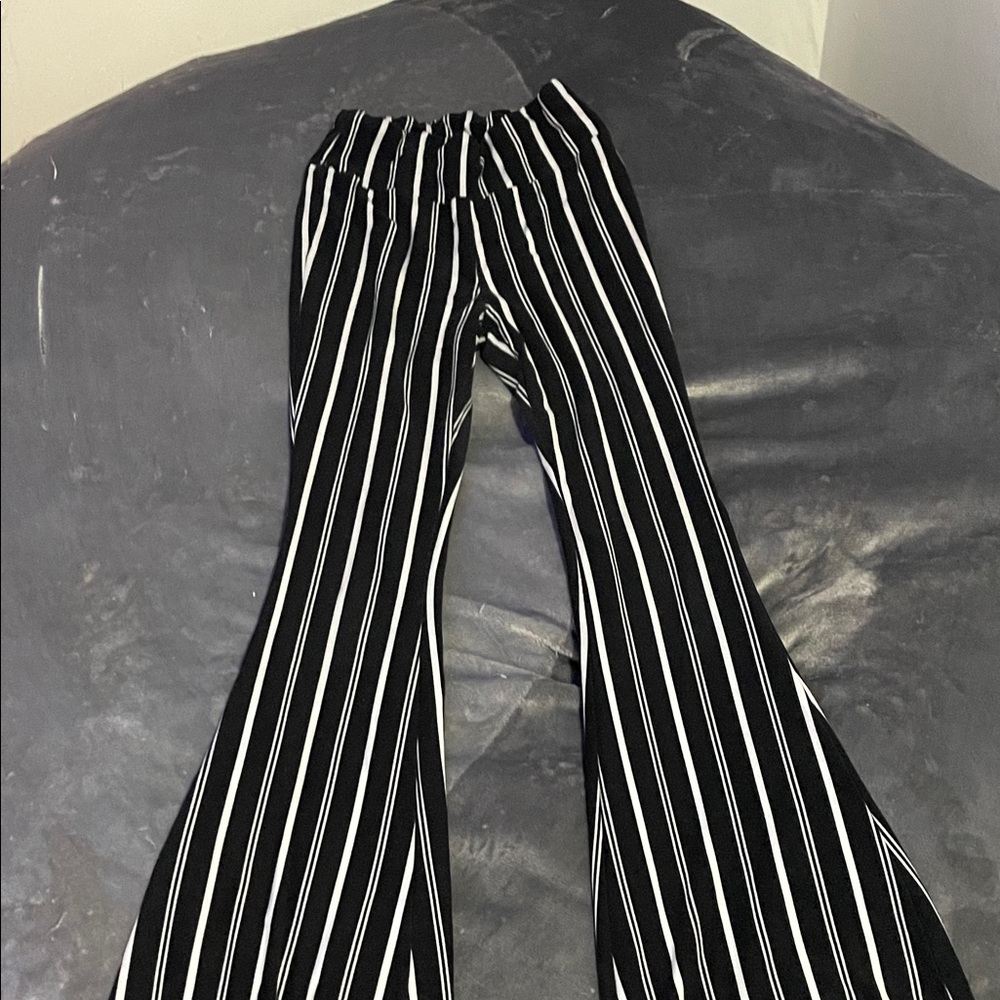 No Boundaries Black and White Striped Pants